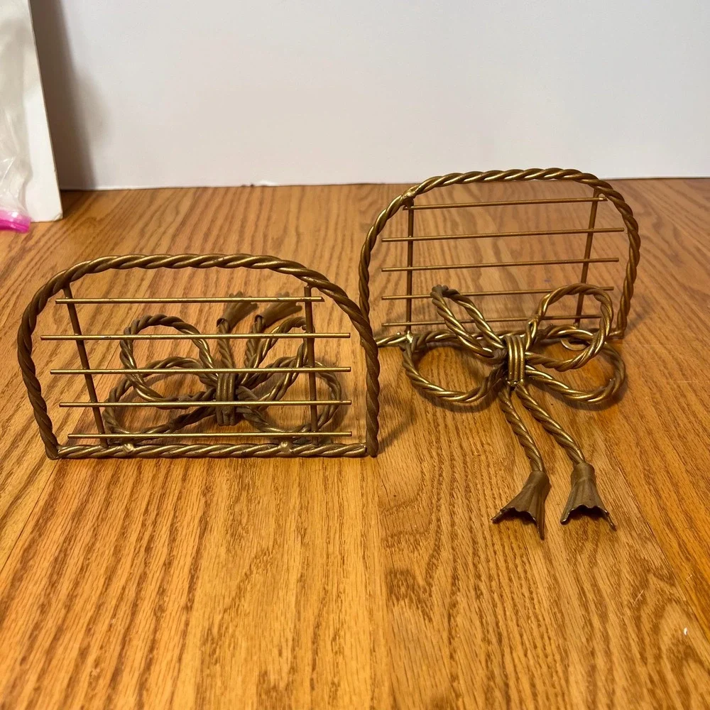 N/A charming pair